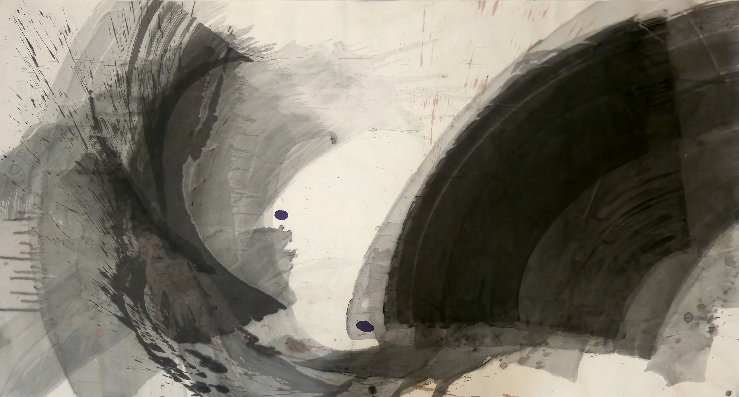 A large black fan of curved bands rises at right, a grey-black crescent with spatter at left, pale paper between, two violet dots.