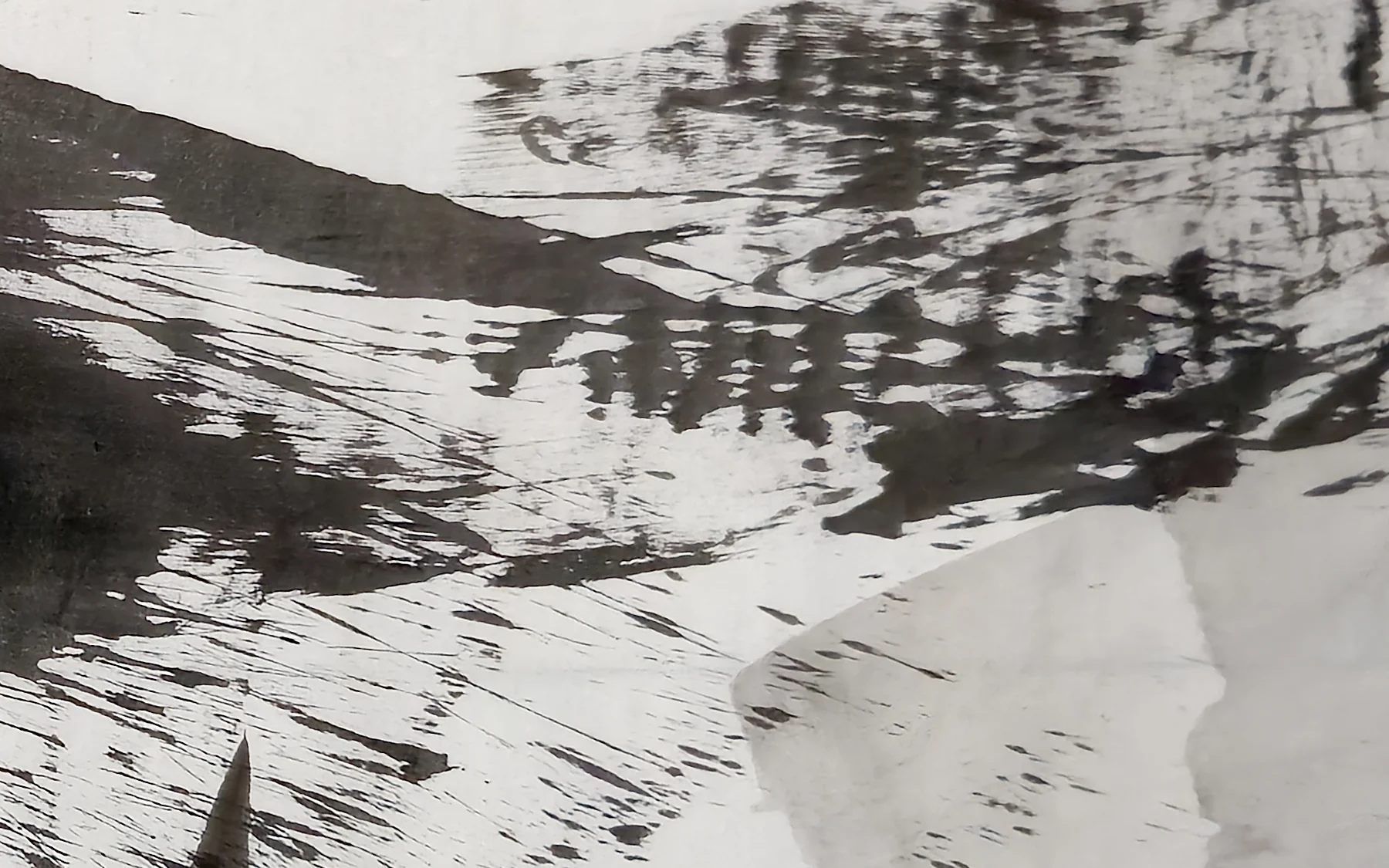 Detail of T_130: the surface at close range