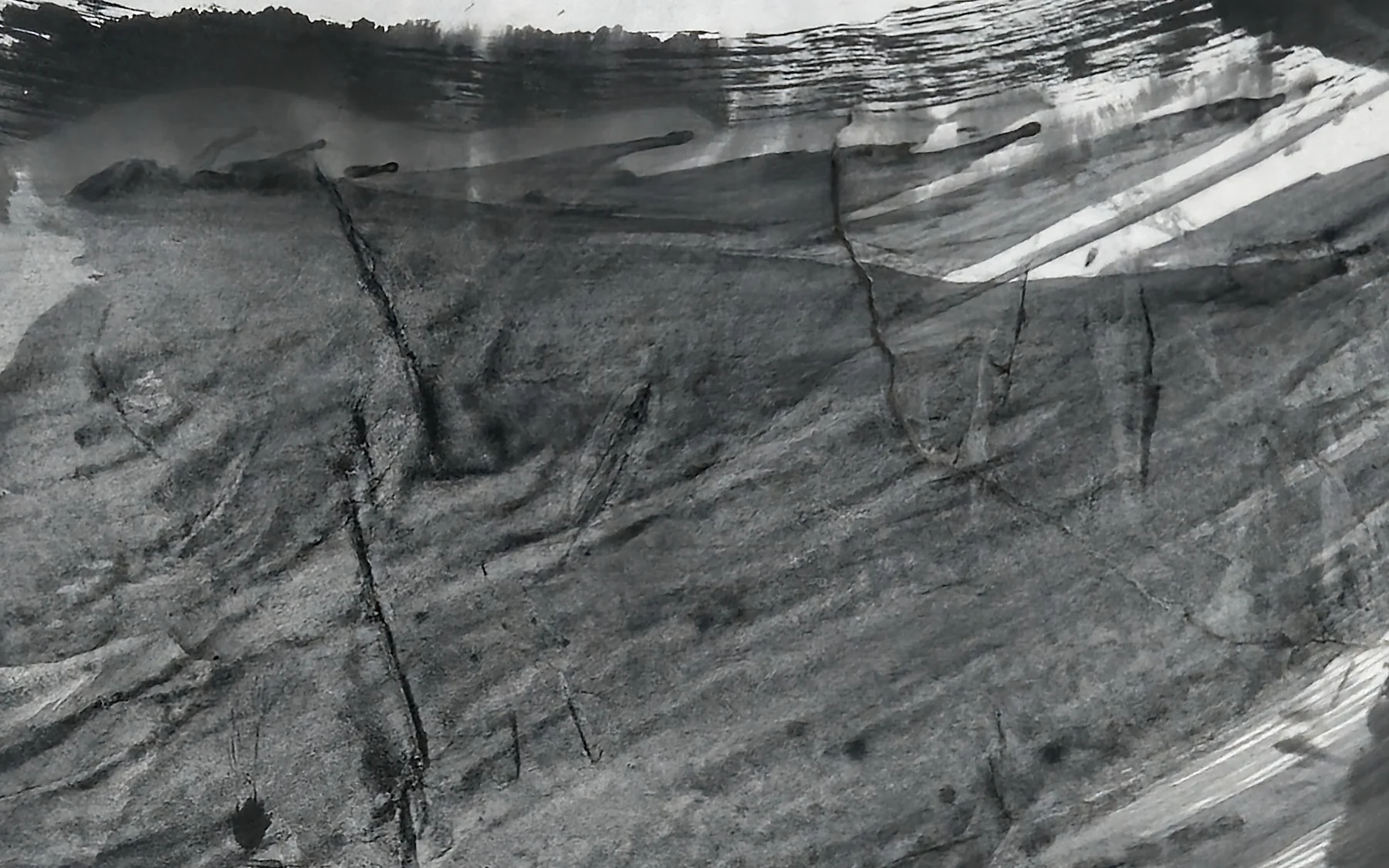 Detail of T_198: the surface at close range