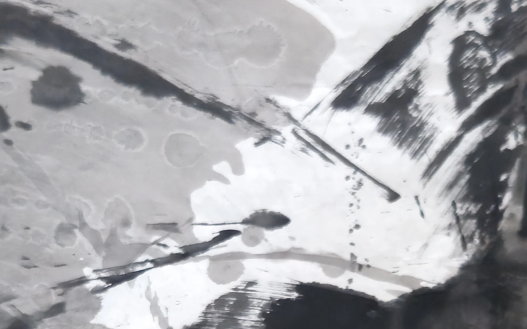 Detail of T_212: the surface at close range