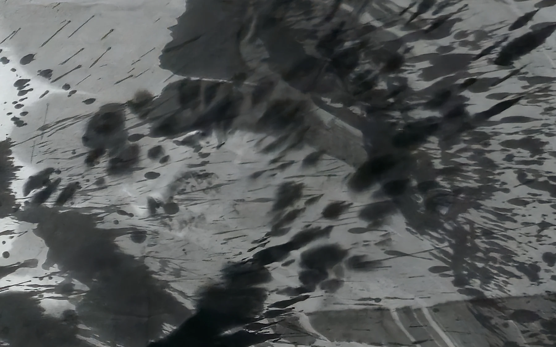 Detail of T_225: the surface at close range