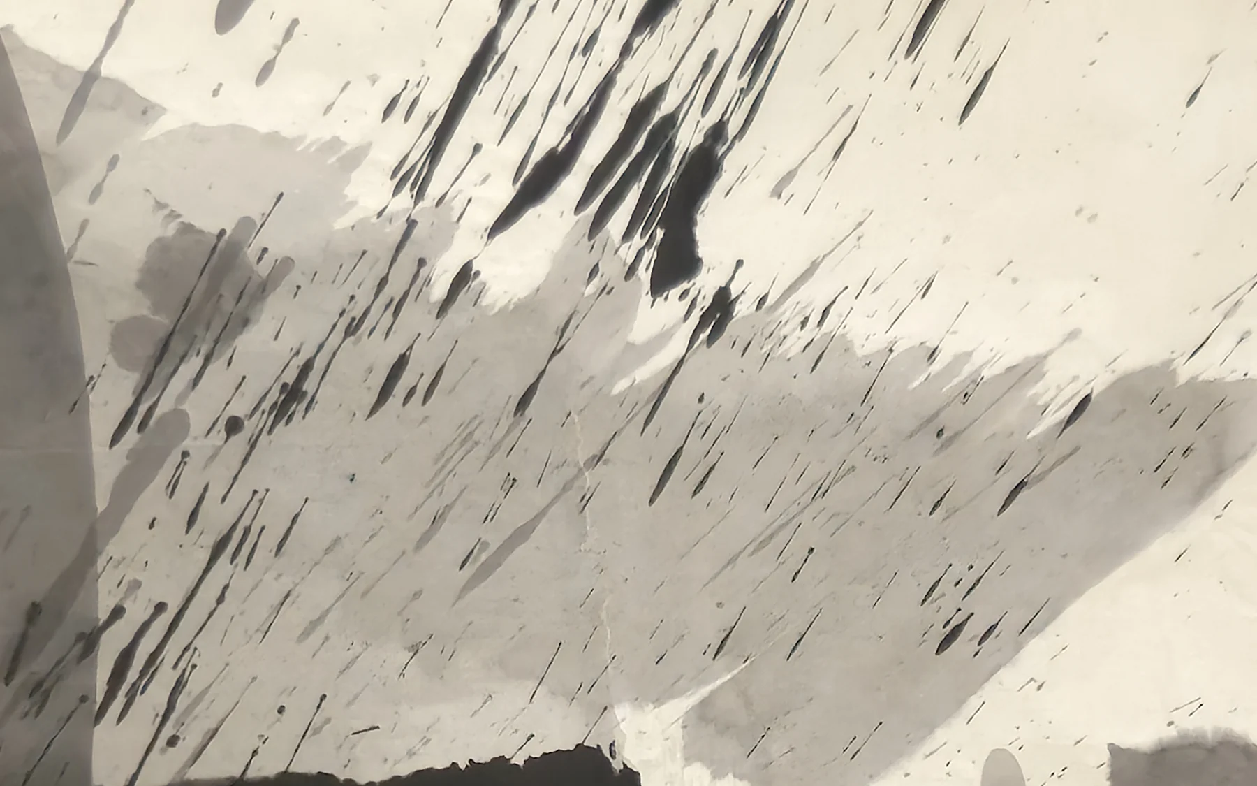 Detail of T_234: the surface at close range