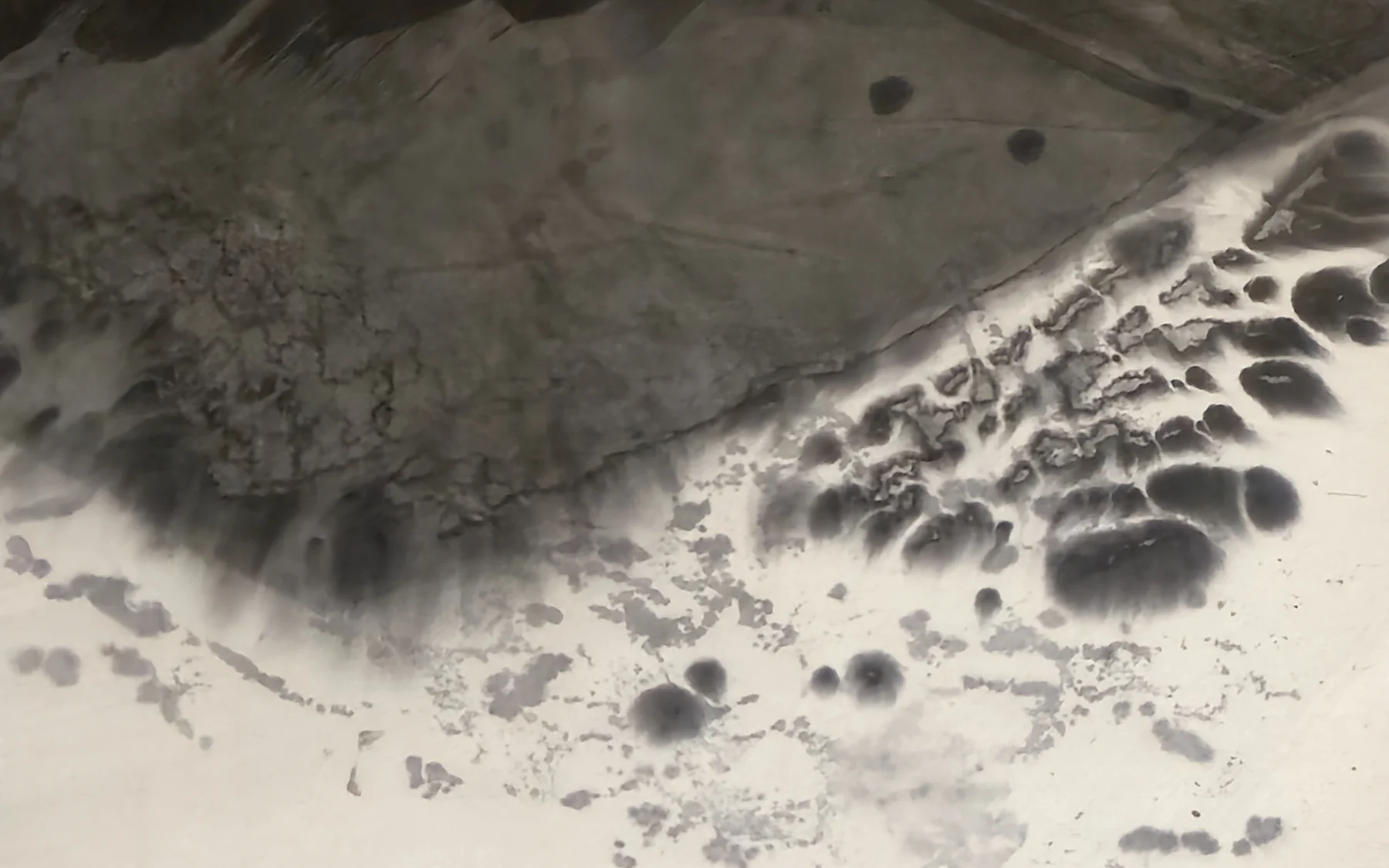 Detail of T_239: the surface at close range