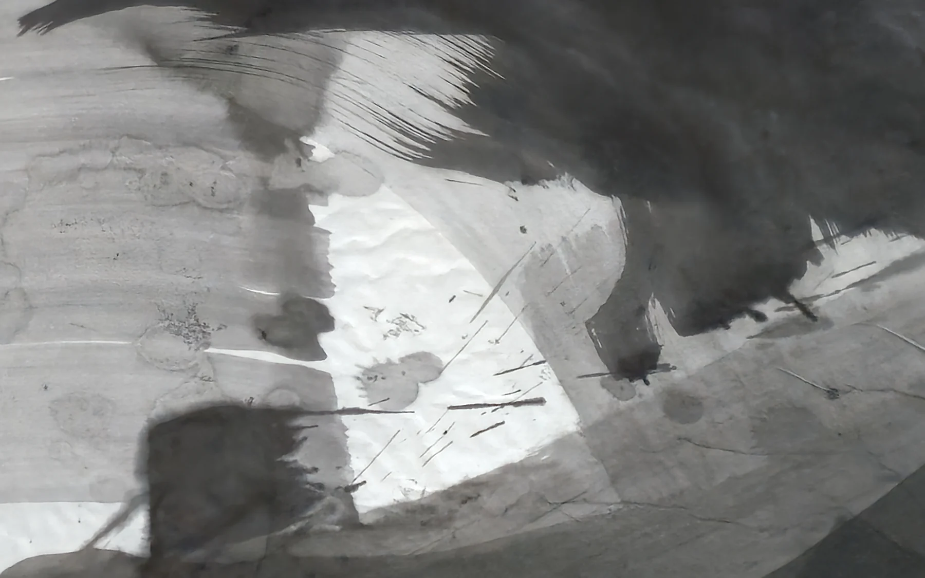 Detail of T_264: the surface at close range