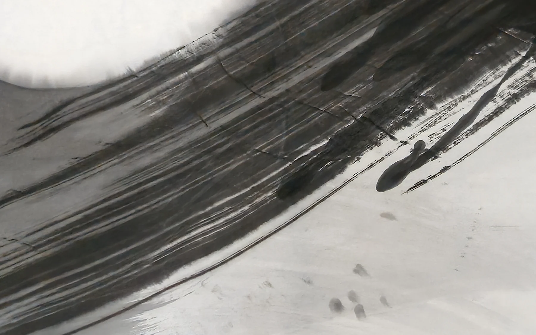 Detail of T_309: the surface at close range