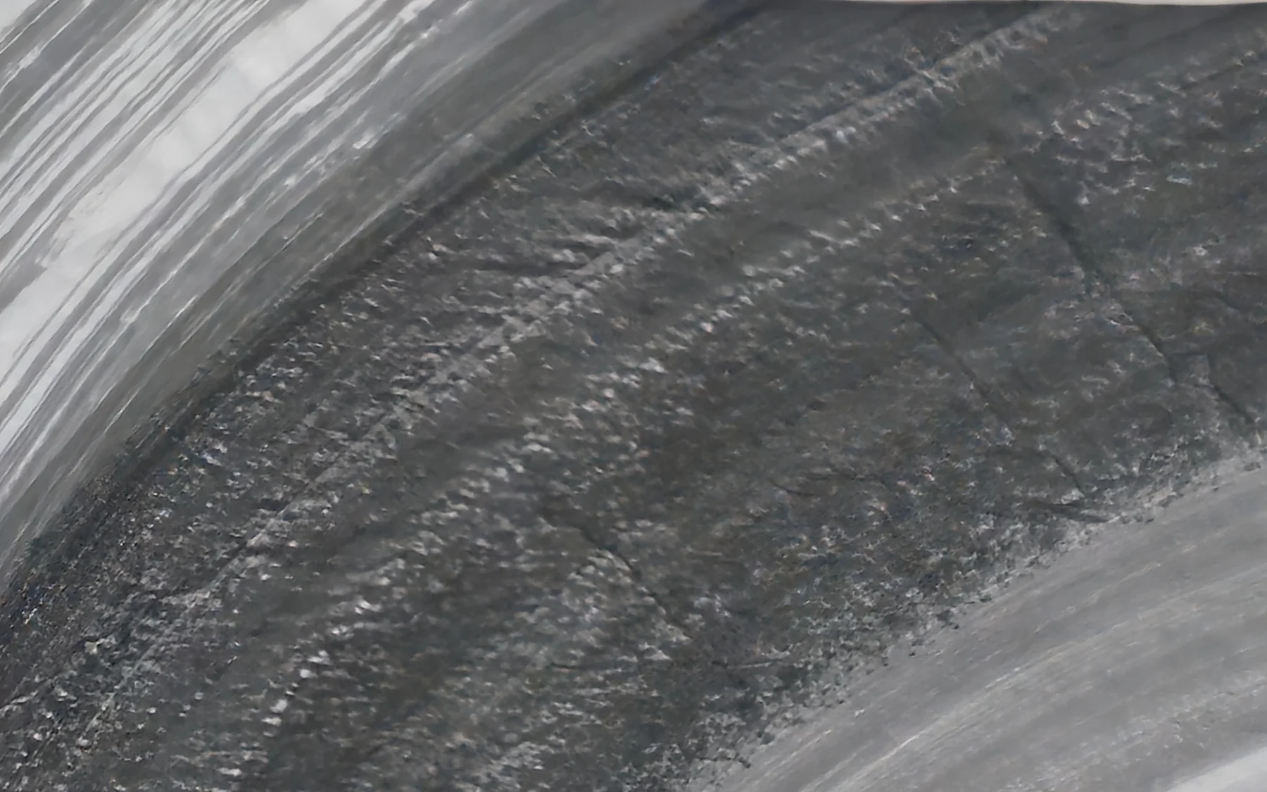 Detail of T_326: the surface at close range