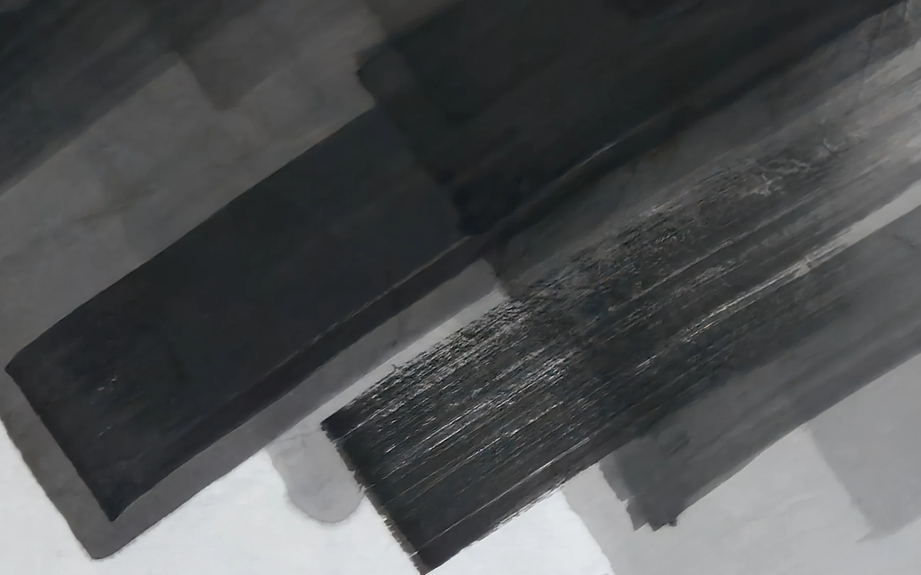 Detail of T_332: the surface at close range
