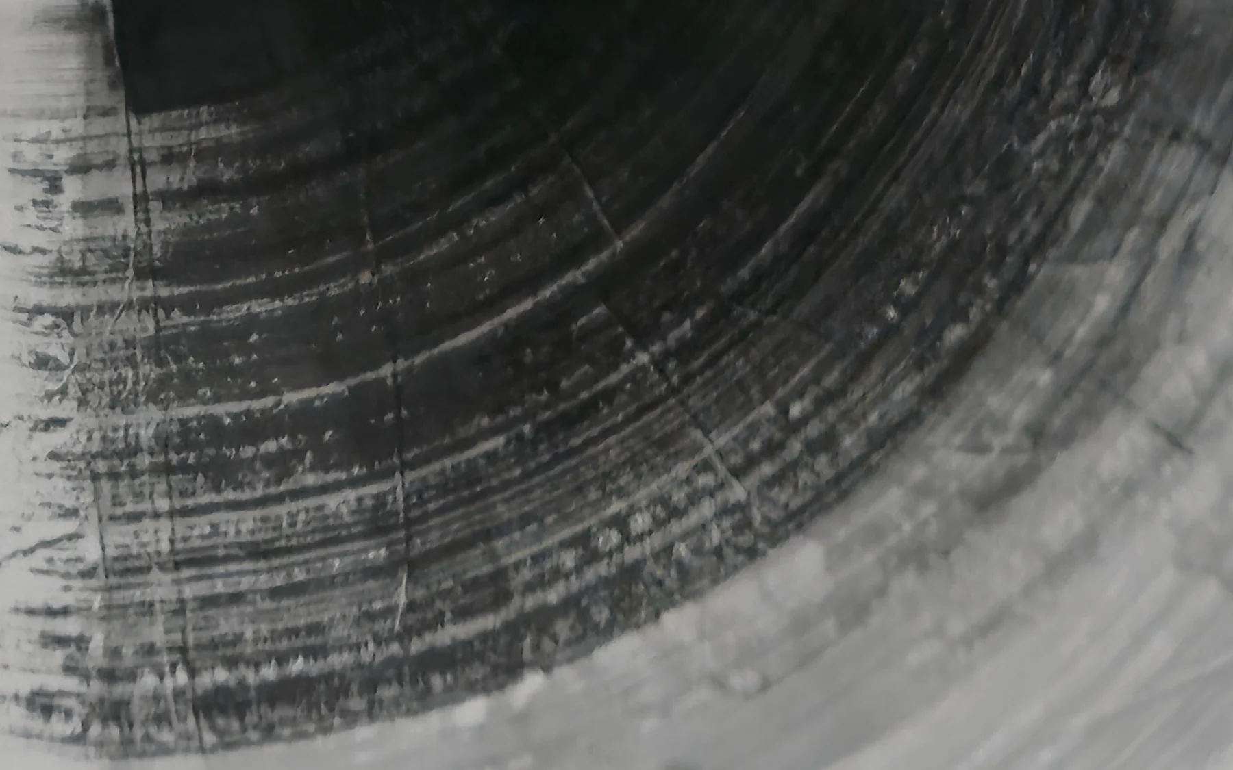 Detail of T_338: the surface at close range