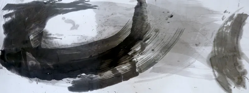 T_159: Long horizontal ink painting: broad black arc at left enclosing a white oval, pale grey wash at centre, grey crescent at far right.
